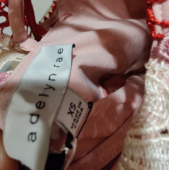 Pink dress - Picture 4 of 4